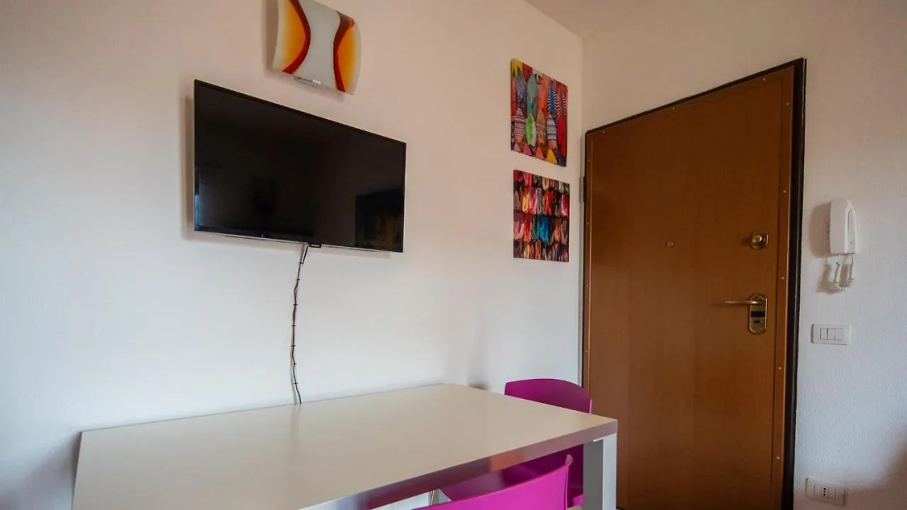 Welcomely - Casa Cristallo Apartment Olbia 0*,  Italy