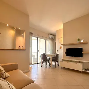 Prestige Panoramico Veronese Appartement